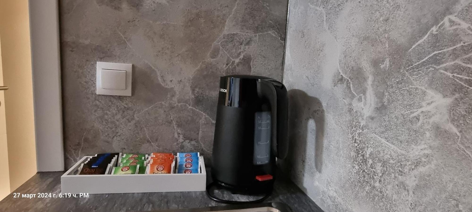 Studio Apartment Naehe S-Bahn Inklusive Parkplatz Oberesslingen Екстериор снимка